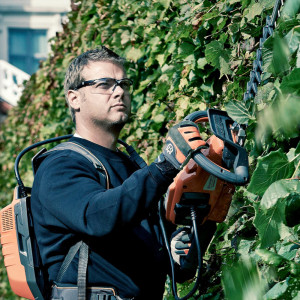 Акумуляторні ножиці Husqvarna 520iHD60, без акб і з/п