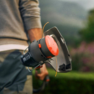 Акумуляторний тример Husqvarna Aspire T28-P4A без акб і з/п