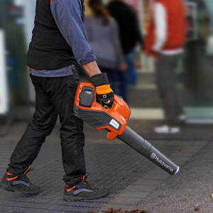 Акумуляторний повітродув Husqvarna 120iB, без акб та зп 