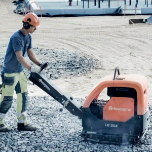 Віброплита дизельна Husqvarna LG 504 DEW